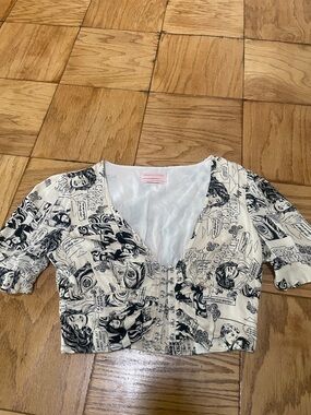 Urban Outfitters comic print cropped top
